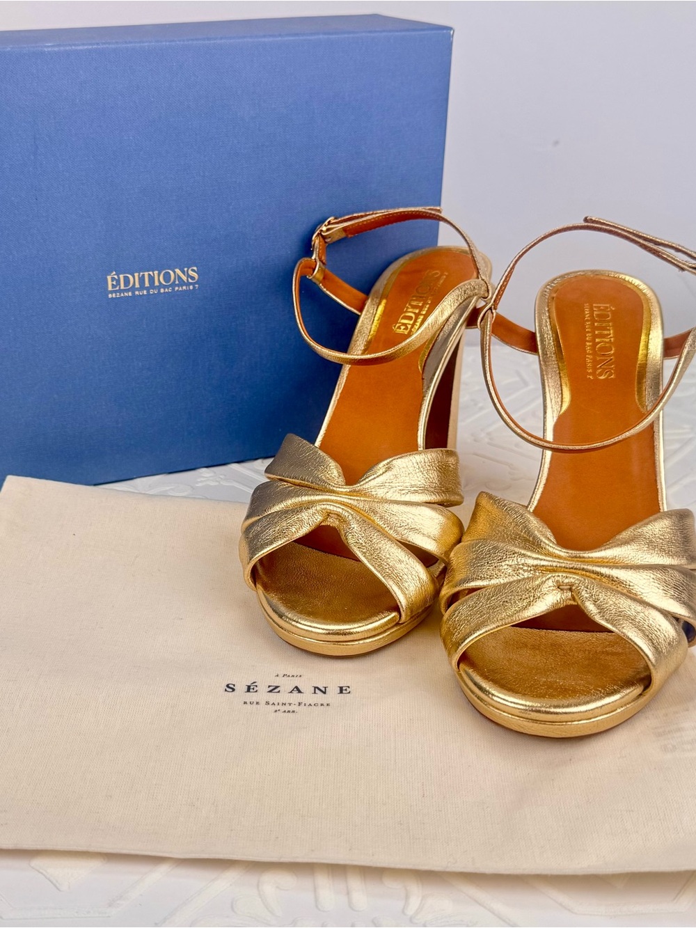 NIB Sézane Lucille Sandales High / Doré Lisse in Smooth Gold Size 39 / US 8